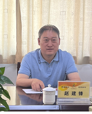 酒泉市委副書(shū)記趙建鋒調(diào)研敦煌種業(yè)時(shí)強(qiáng)調(diào)：新班子　新氣象　新作為　堅(jiān)定信心　團(tuán)結(jié)一心　落實(shí)責(zé)任　加快推動(dòng)種業(yè)振興